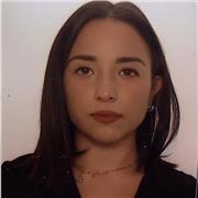 Sono qui per aiutarvi con i vostri doveri!